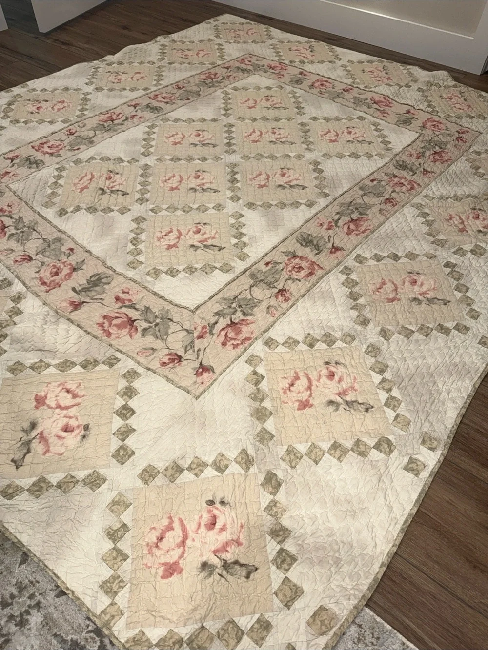 Vintage inspired Floral Patchwork Quilt - Cream with Pink Roses cottage core